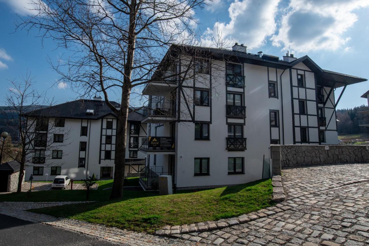 Apartamenty Amira W Kompleksie Apartamenty Piano Świeradów-Zdrój Kültér fotó